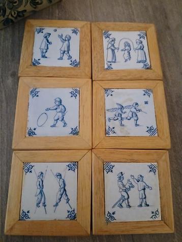 Delfts Blauwe Tegels in Houten Lijst (6 stuks) beschikbaar voor biedingen