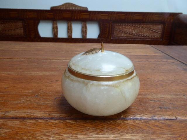 Albasten doosje met deksel, appel, Antiek en Kunst, Antiek | Woonaccessoires, Ophalen of Verzenden