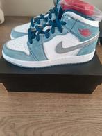 Nike Air Jordan 1 maat 36, Kinderen en Baby's, Ophalen of Verzenden, Nieuw, Jongen of Meisje, Schoenen