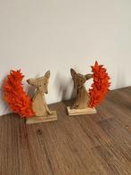 2 x vos op standaard van hout klein, Verzamelen, Beelden en Beeldjes, Ophalen of Verzenden, Zo goed als nieuw, Dier