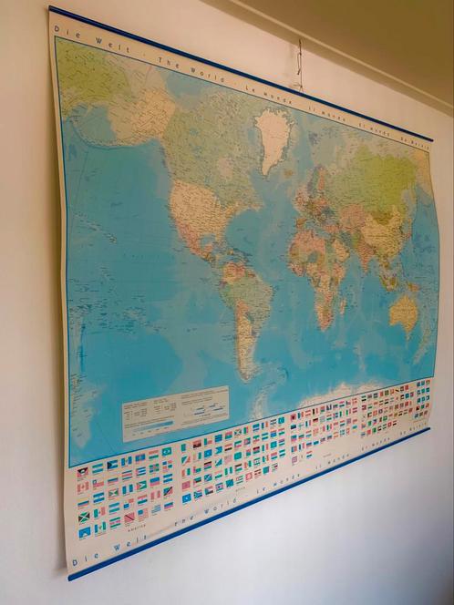 Grote Wereld wandkaart,grote wereldwandkaart, Boeken, Atlassen en Landkaarten, Zo goed als nieuw, Overige typen, Wereld, 1800 tot 2000