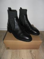 Unisa Zwarte Leren Stoere Boots In Grijze Rekbare Stof Mt 39, Verzenden, Zwart, Lage of Enkellaarzen, Zo goed als nieuw