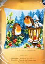 Cado vervaco borduurpakket  kussen roodborstjes  bij lamp, Ophalen of Verzenden, Nieuw, Handborduren, Borduurpakket