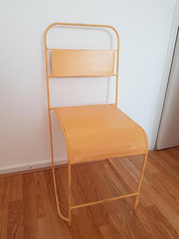 Vintage Gele Stalen Stoel, Huis en Inrichting, Stoelen, Gebruikt, Eén, Metaal, Overige kleuren, Ophalen