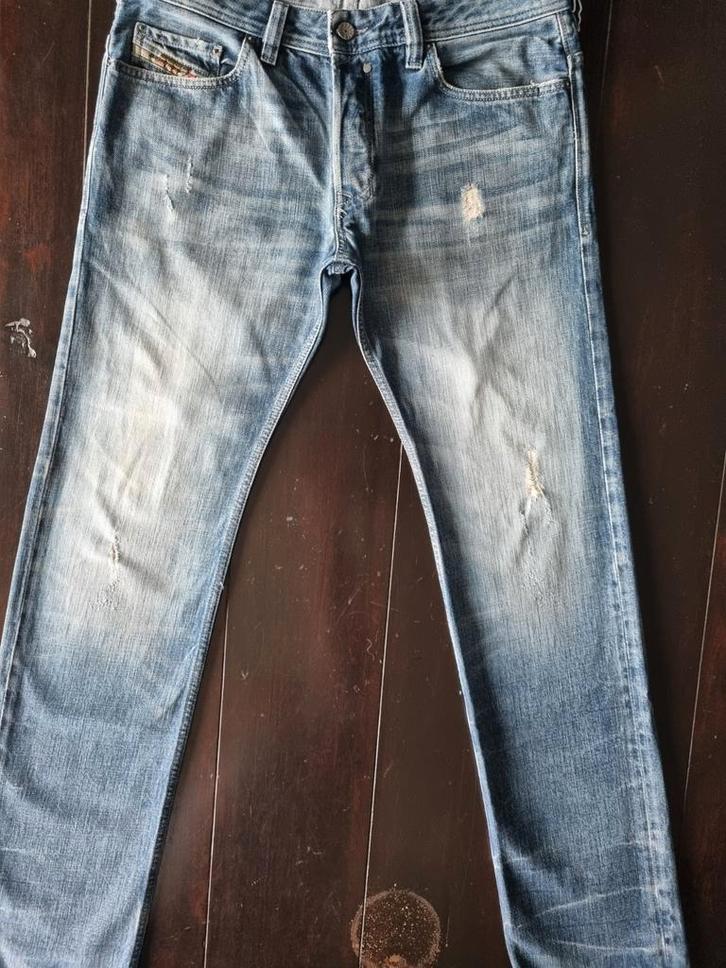CLASSIC DIESEL SAFADO SLIM STRAIGHT DESTROY JEANS SIZE 33/34, Kleding | Heren, Spijkerbroeken en Jeans, Zo goed als nieuw, W33 - W34 (confectie 48/50)