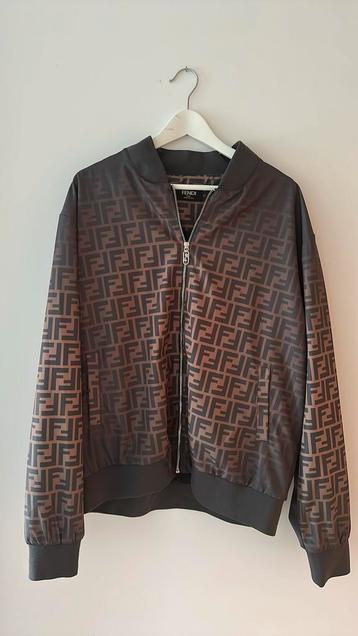 Fendi bomber XL beschikbaar voor biedingen