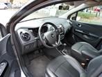 Renault Captur 1.2 TCe Xmod AUTOMAAT.... CAMERA NAVIGATIE TE, Euro 6, 4 cilinders, SUV of Terreinwagen, Lichtsensor
