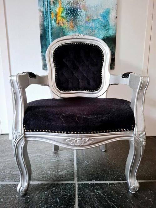 Prachtige fauteuil voor kleine prinsjes of prinsesjes, Antiek en Kunst, Antiek | Meubels | Stoelen en Banken, Ophalen of Verzenden