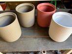 Set van 4 Bloempotten, Ophalen, Rond, Binnen, Zo goed als nieuw