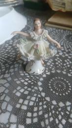Vintage Dresden Porseleinen Ballerina - Model 456A, Antiek en Kunst, Antiek | Keramiek en Aardewerk, Ophalen of Verzenden