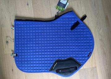 Suede spring/vz dekje maat full (Bluebell) (+ polo & broek)  beschikbaar voor biedingen