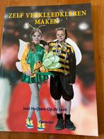 Costumes, verkleedkleren maken., Boeken, Ophalen of Verzenden, Zo goed als nieuw