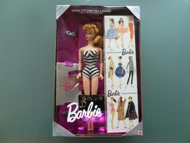 Vintage  35e verjaardag badpak Barbie uit 1993., Verzamelen, Poppen, Zo goed als nieuw, Pop, Ophalen of Verzenden