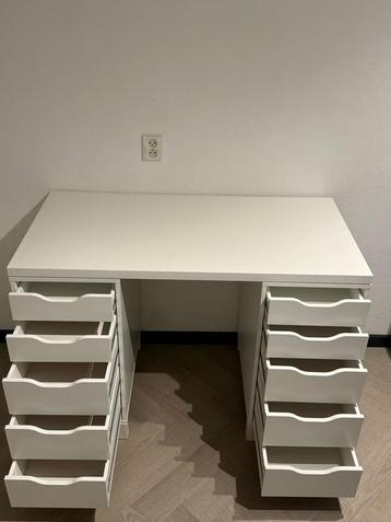 Ikea make up tafel ophalen amsterdam beschikbaar voor biedingen