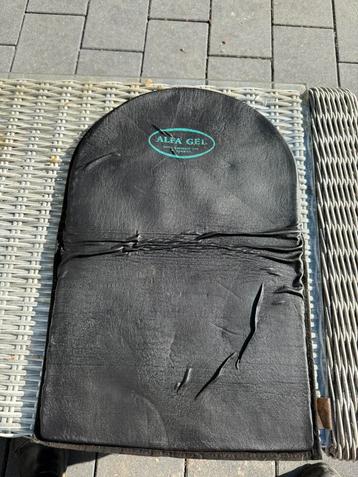 Gelpad onderlegger voor zadel beschikbaar voor biedingen