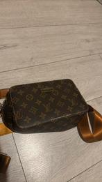 Louis Vuitton Marly Schoudertas, Sieraden, Tassen en Uiterlijk, Toilettassen, Ophalen of Verzenden, Zo goed als nieuw