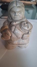 Inuit Beeldje met Kind, Ophalen of Verzenden