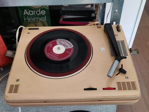 PHILIPS koffer grammofoon speler, buizen versterker 16  > 78, Audio, Tv en Foto, Platenspelers, Philips, Ophalen of Verzenden
