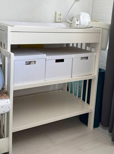 IKEA Gulliver Commode + Aankleedkussen & Hangbakjes, Kinderen en Baby's, Kinderkamer | Commodes en Kasten, Gebruikt, Commode, 90 tot 105 cm