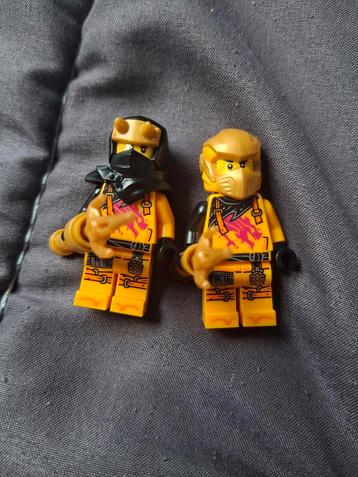 Lego Ninjago minifigure's 2 stuks (ruilen) beschikbaar voor biedingen