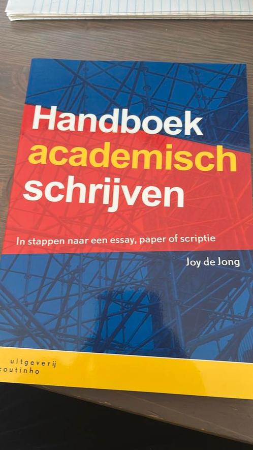 Joy de Jong - Handboek academisch schrijven, Boeken, Overige Boeken, Zo goed als nieuw, Ophalen of Verzenden
