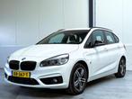 BMW 2-serie Active Tourer 225xe iPerformance Centennial Exec, Auto's, BMW, Automaat, Gebruikt, Euro 6, Wit