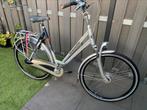 Gazelle damesfiets, hoog model., Ophalen, Versnellingen, 56 cm of meer, Zo goed als nieuw