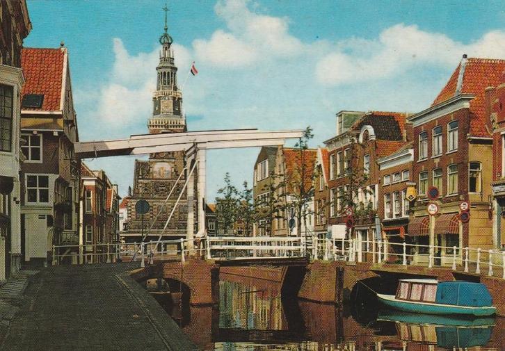 ALKMAAR Kuipersbrug met Waagtoren, Verzamelen, Ansichtkaarten | Nederland, Ongelopen, Noord-Holland, 1960 tot 1980, Verzenden