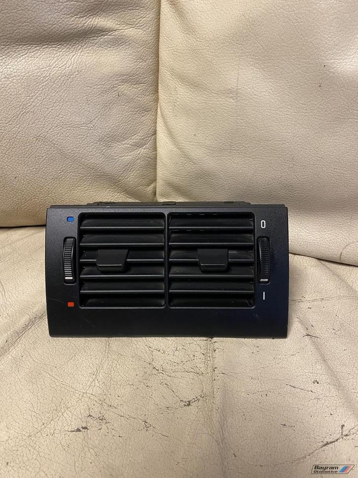 Bmw E39 luchtrooster achter 8376150 middenconsole 5-serie m, Auto-onderdelen, Dashboard en Schakelaars, BMW, Gebruikt, Ophalen of Verzenden