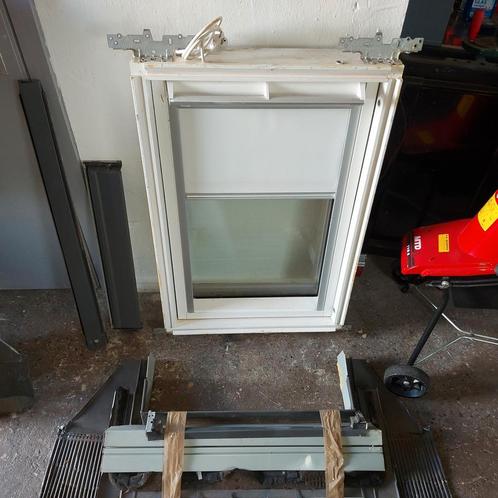 zgan velux dakraam ggl fk04 66 /118 hr++glas compleet, Doe-het-zelf en Verbouw, Glas en Ramen, Zo goed als nieuw, Dakraam, 80 tot 120 cm