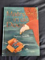 Daphne Deckers - De Matroos in de Doos, Fictie algemeen, Daphne Deckers, Ophalen of Verzenden, Zo goed als nieuw
