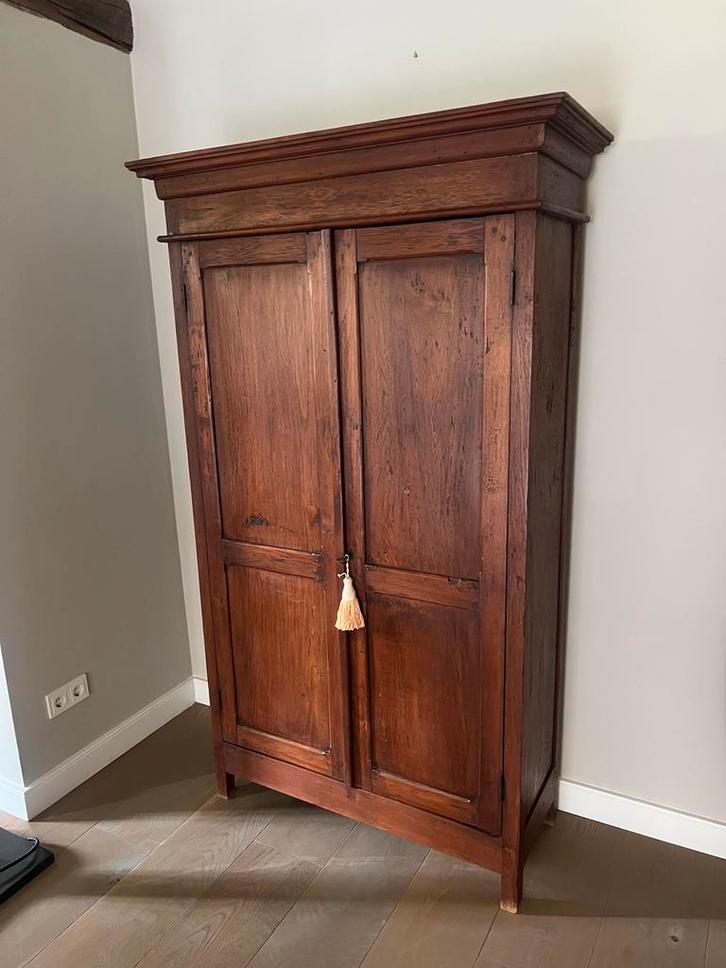 Karaktervolle antieke houten kast 188cm hoog, Huis en Inrichting, Kasten | Buffetkasten, 150 tot 200 cm, 100 tot 150 cm, 25 tot 50 cm