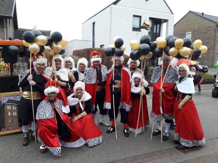 Koning en koninginnen pakken 16 st., Kleding | Dames, Carnavalskleding en Feestkleding, Gedragen, Carnaval, Ophalen