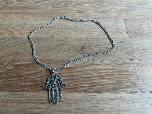 Zilveren ketting met handje van Fatima., Sieraden, Tassen en Uiterlijk, Kettingen, Zo goed als nieuw, Zilver, Met hanger, Ophalen of Verzenden