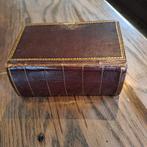 Kleine statenbijbel uit 1832, Antiek en Kunst, Antiek | Boeken en Bijbels, Ophalen of Verzenden