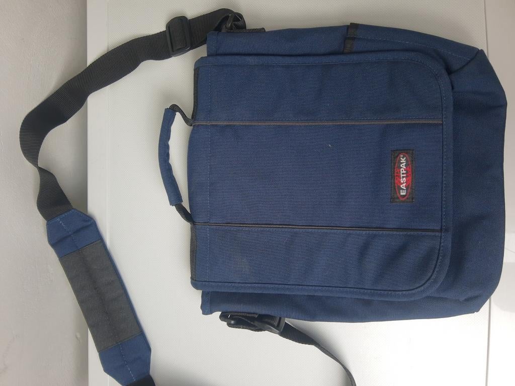 Eastpak schoudertas - Blauw, Ophalen of Verzenden, Gebruikt, Blauw, Overige merken
