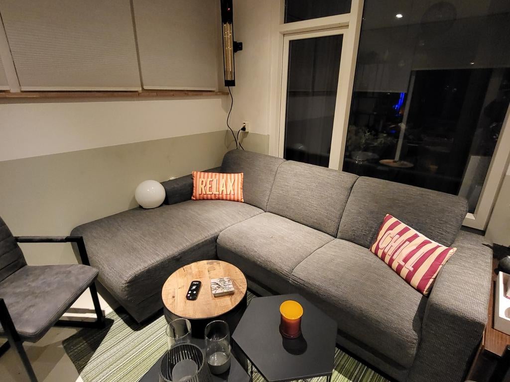 Grijze hoekbank, Huis en Inrichting, Ophalen, Gebruikt, Stof