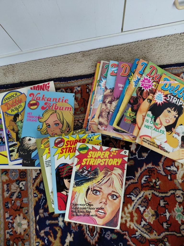 Debbie stripboeken jaren 70/80, Meerdere stripboeken, Ophalen, Gelezen