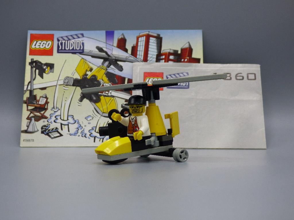 lego 1360 Studio's director's copter met boekje, Kinderen en Baby's, Speelgoed | Duplo en Lego, Ophalen of Verzenden, Gebruikt