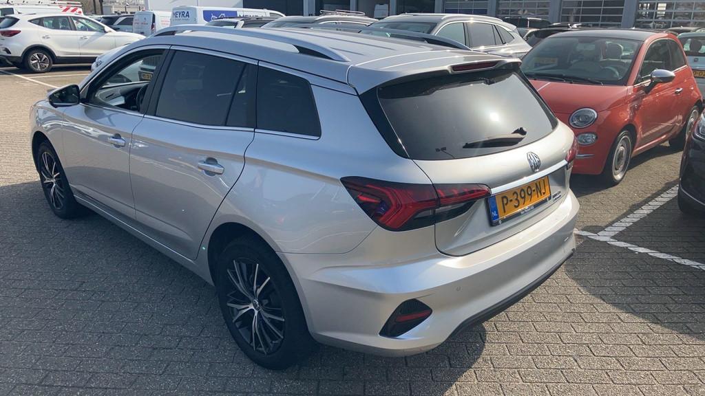 MG MG5 Electric Long Range Luxury 61 kWh, 12 maanden, Gebruikt, 156 pk, 380 km