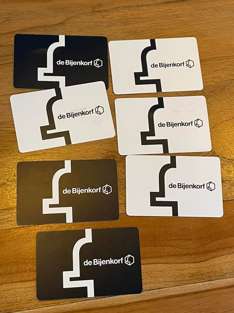 Bijenkorf 500€ cadeaukaarten / cadeaubon / cadeaubonnen, Tickets en Kaartjes, Kortingen en Cadeaubonnen, Eén persoon, Cadeaubon