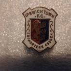 Ipswich Town, knoop gemerkt en geëmailleerd, Verzamelen, Ophalen of Verzenden