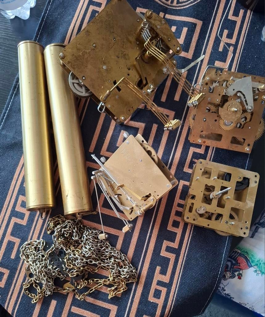 Klokkenonderdelen, Ophalen