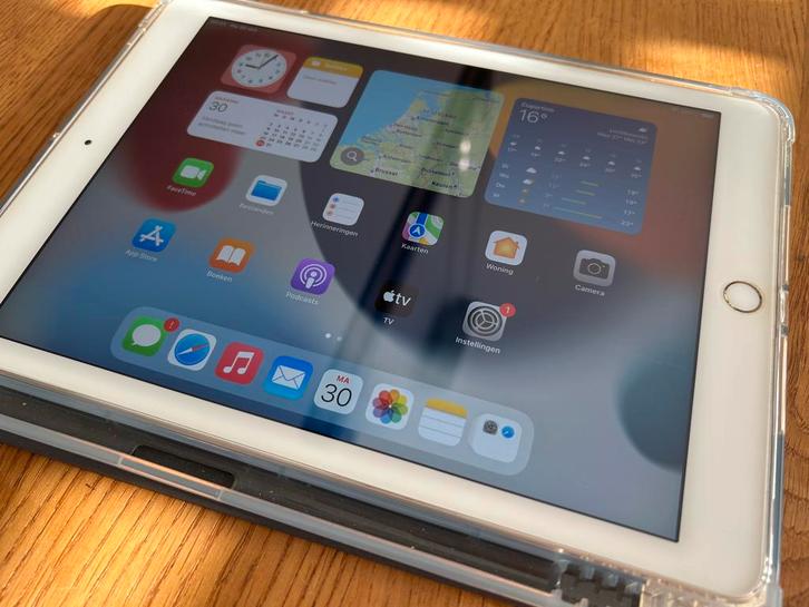 Apple iPad Air 2, Computers en Software, Apple iPads, Gebruikt, Apple iPad Air, Wi-Fi, 10 inch, 32 GB, Goud, Ophalen