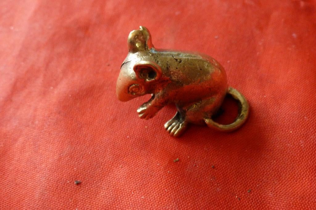 Thaise amulet - holy muis  brons 24 gram (t 199, Overige materialen, Bruin, Ophalen of Verzenden, Zo goed als nieuw