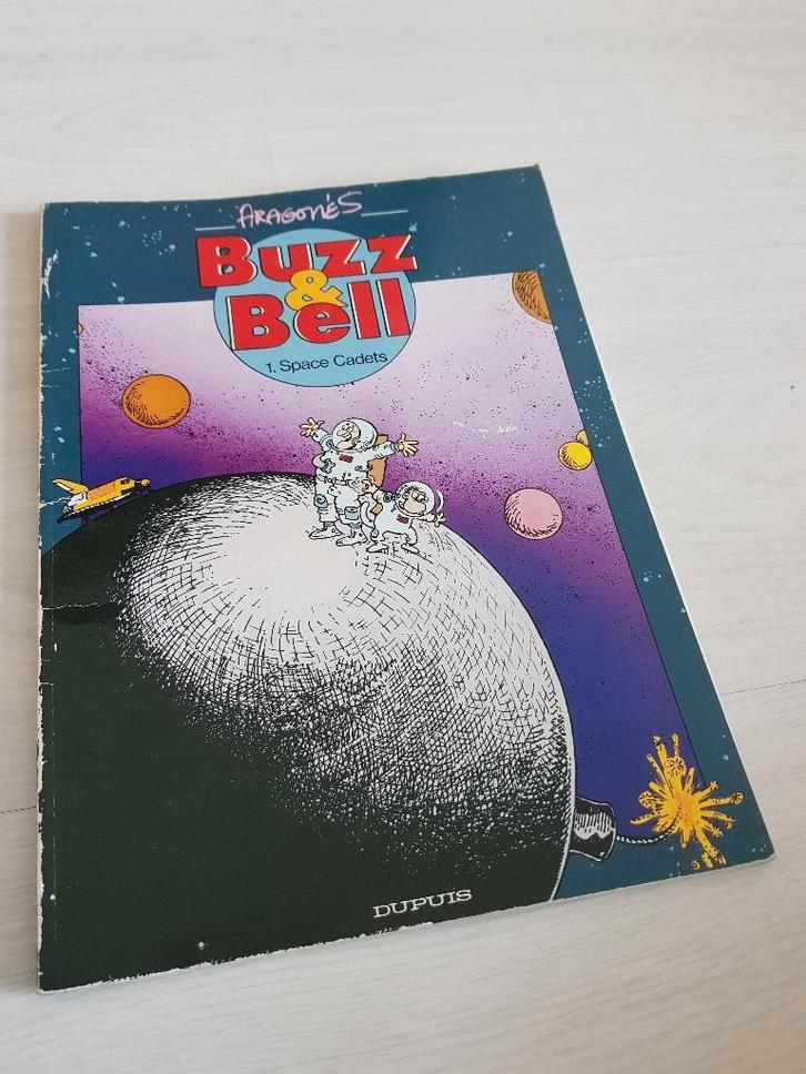 strip Buzz & Bell, Boeken, Stripboeken, Gelezen, Eén stripboek, Ophalen of Verzenden