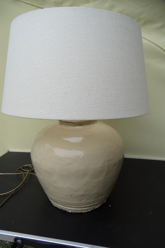 Stenen tafellamp met kap, Huis en Inrichting, Lampen | Tafellampen, Ophalen, Gebruikt, Overige materialen, 50 tot 75 cm