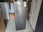 Nieuwe antraciet rvs koelkast 242 liter H 144 x B 55 cm, Zonder vriesvak, 200 liter of meer, Nieuw, Ophalen of Verzenden