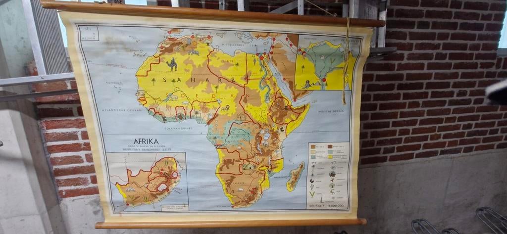 Mooie oude schoolkaart van Afrika (Dijkstra Zeist), Antiek en Kunst, Antiek | Schoolplaten, Ophalen, Aardrijkskunde