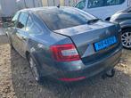 Skoda Octavia 2015 * 1.6 TDI Greentech * SEDAN * AUTOMAAT *, Auto's, Skoda, Gebruikt, Euro 6, 4 cilinders, Leder en Stof